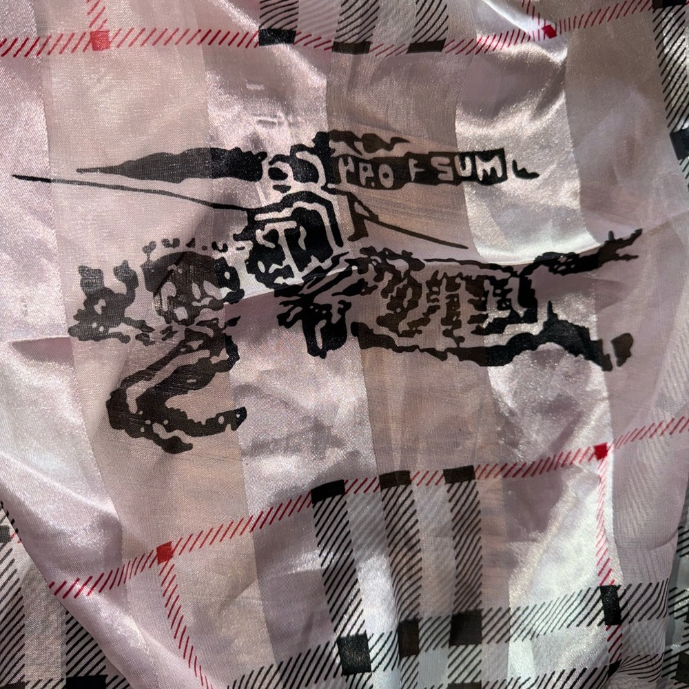 Vintage Burberrys London square scarf - Picture 2 of 3